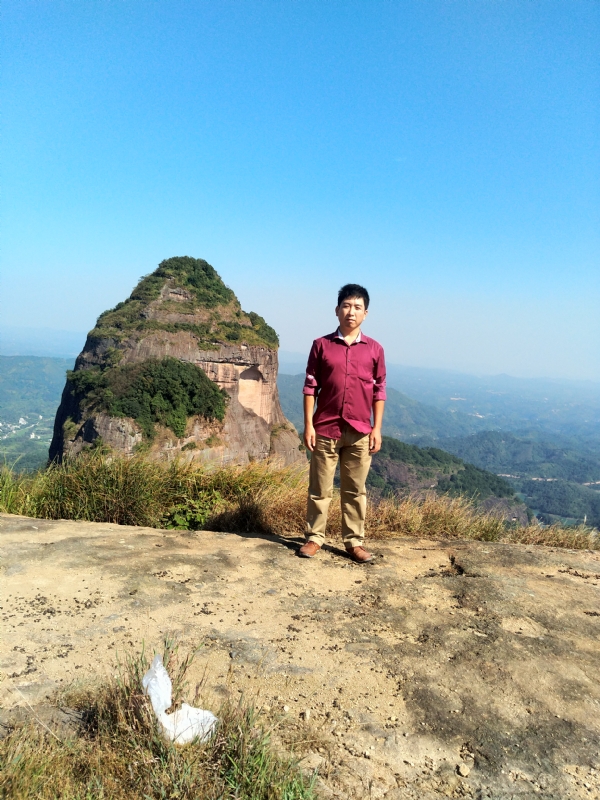 小冼的第一张照片--玉林认干亲服务网