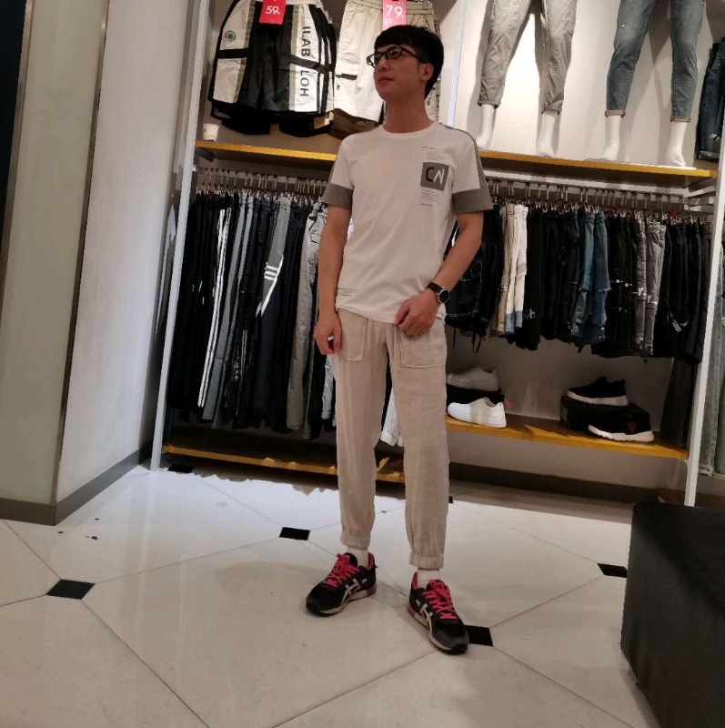 展昭的第四张照片--玉林认干亲服务网